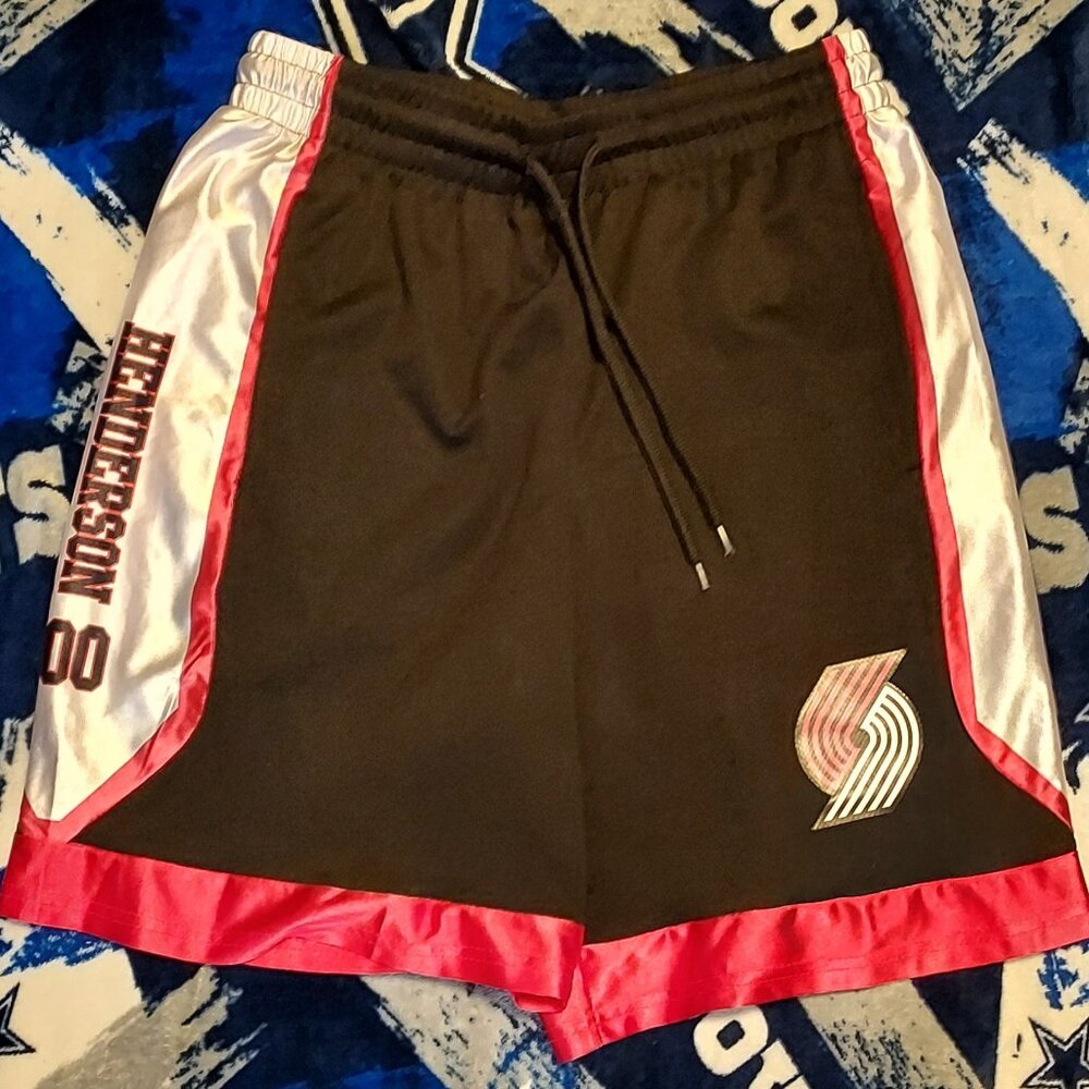 Blazers basketball shorts Size M